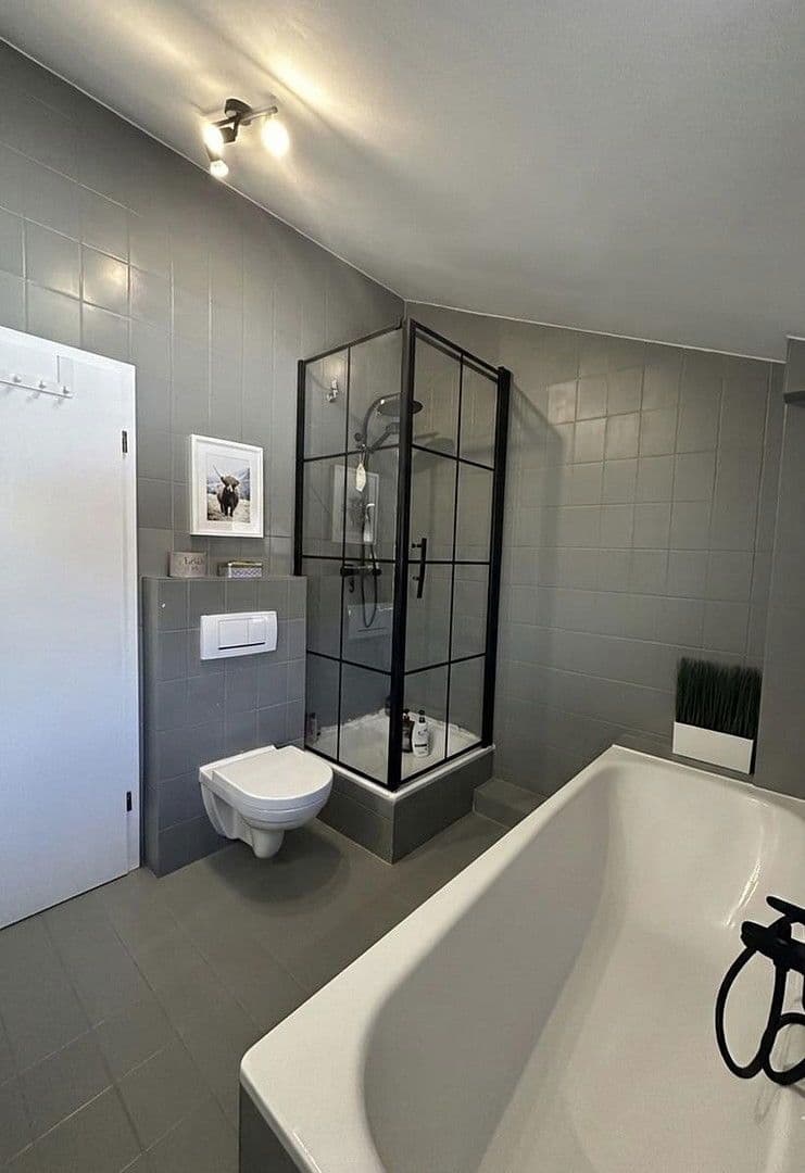 Prodej domu 109 m², pozemek 450 m², Steinburg, Šlesvicko-Holštýnsko Prodej domu 109 m², pozemek 450 m², Steinburg, Šlesvicko-Holštýnsko