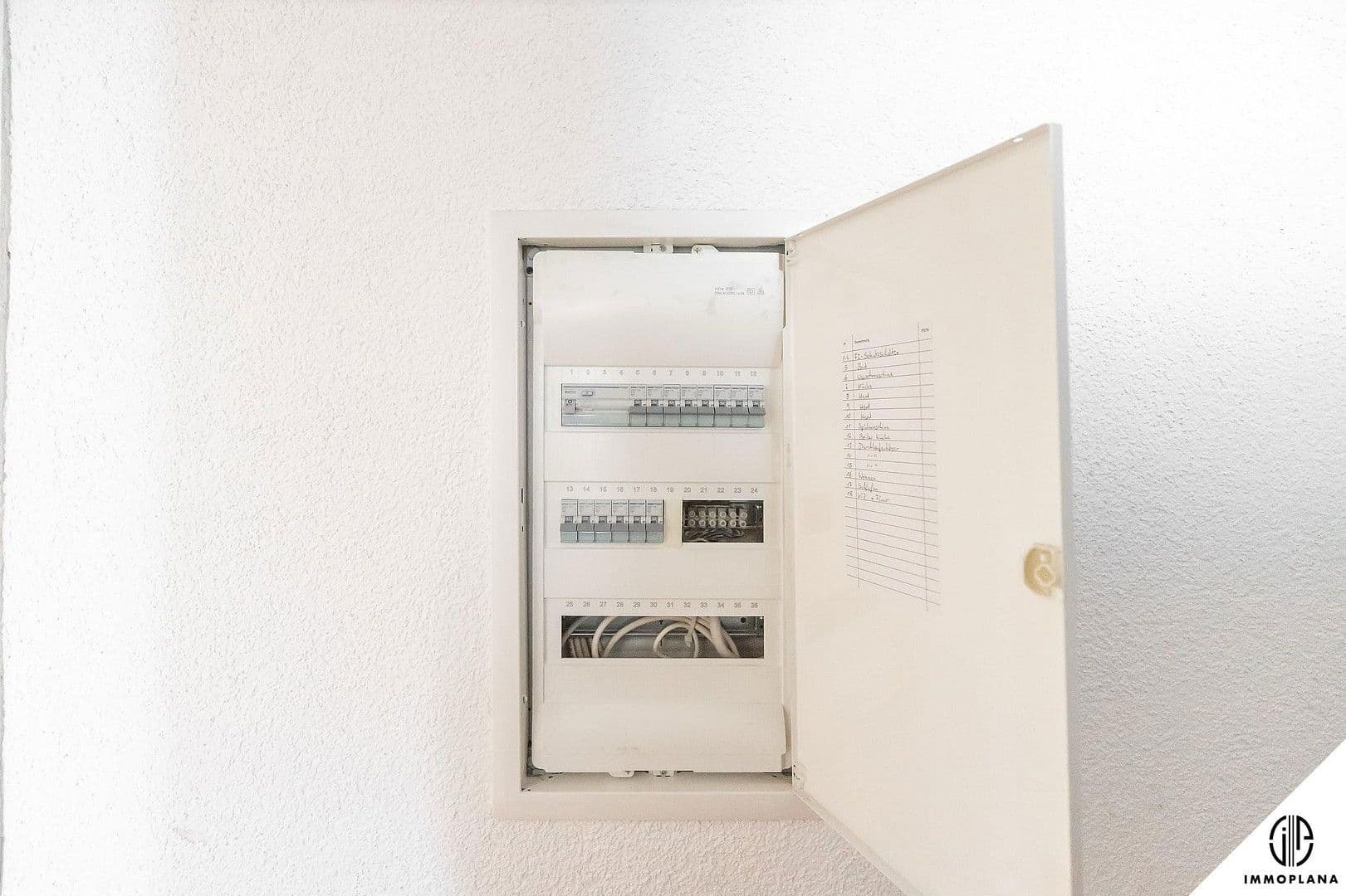 Prodej bytu 3+1 85 m², Schreyerstraße 16, Nürnberg, Bavorsko Prodej bytu 3+1 85 m², Schreyerstraße 16, Nürnberg, Bavorsko