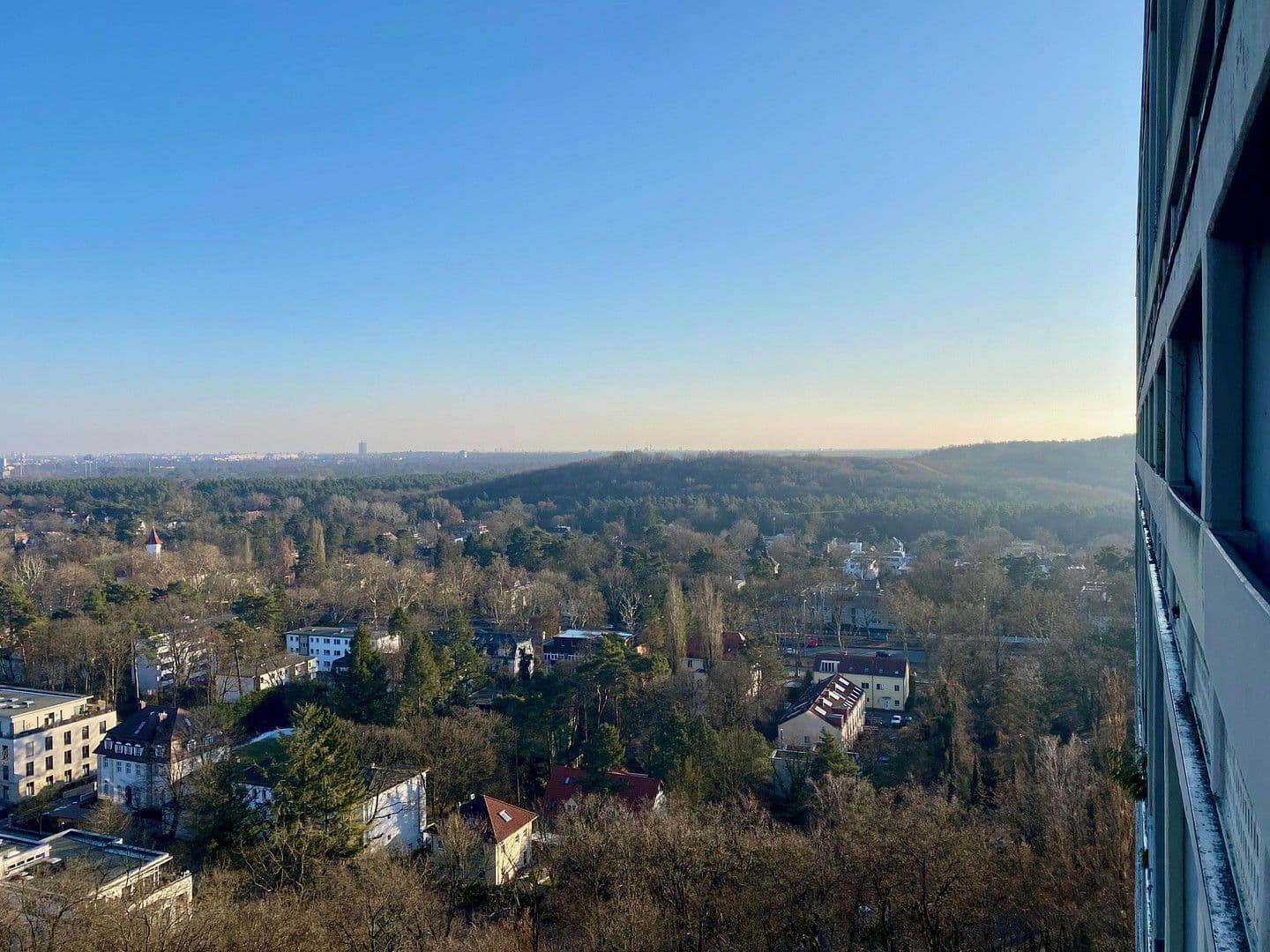 Prodej bytu 3+1 106 m², Berlin, Berlín Prodej bytu 3+1 106 m², Berlin, Berlín