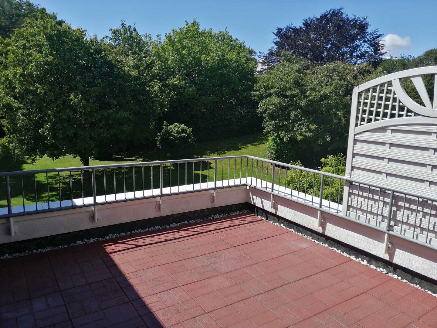 Prodej bytu 4+1 125 m², Wentorf bei Hamburg, Šlesvicko-Holštýnsko Prodej bytu 4+1 125 m², Wentorf bei Hamburg, Šlesvicko-Holštýnsko