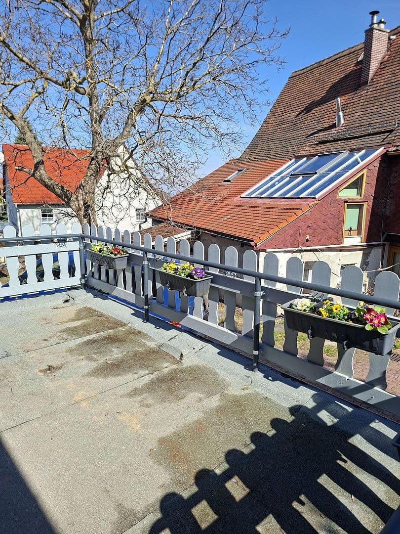 Prodej domu 100 m², pozemek 1.300 m², Hauptstraße 139, Großschönau, Sasko Prodej domu 100 m², pozemek 1.300 m², Hauptstraße 139, Großschönau, Sasko