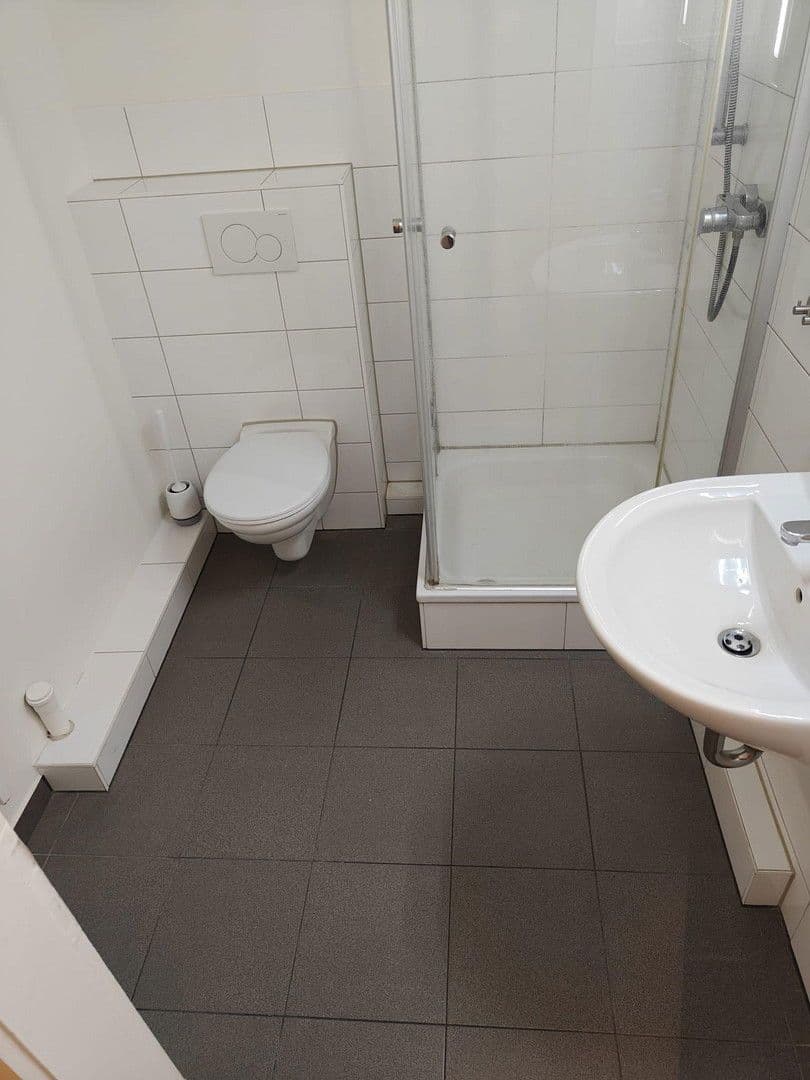 Prodej bytu 1+1 35 m², Paulinenallee 41, Hamburg, Hamburg Prodej bytu 1+1 35 m², Paulinenallee 41, Hamburg, Hamburg