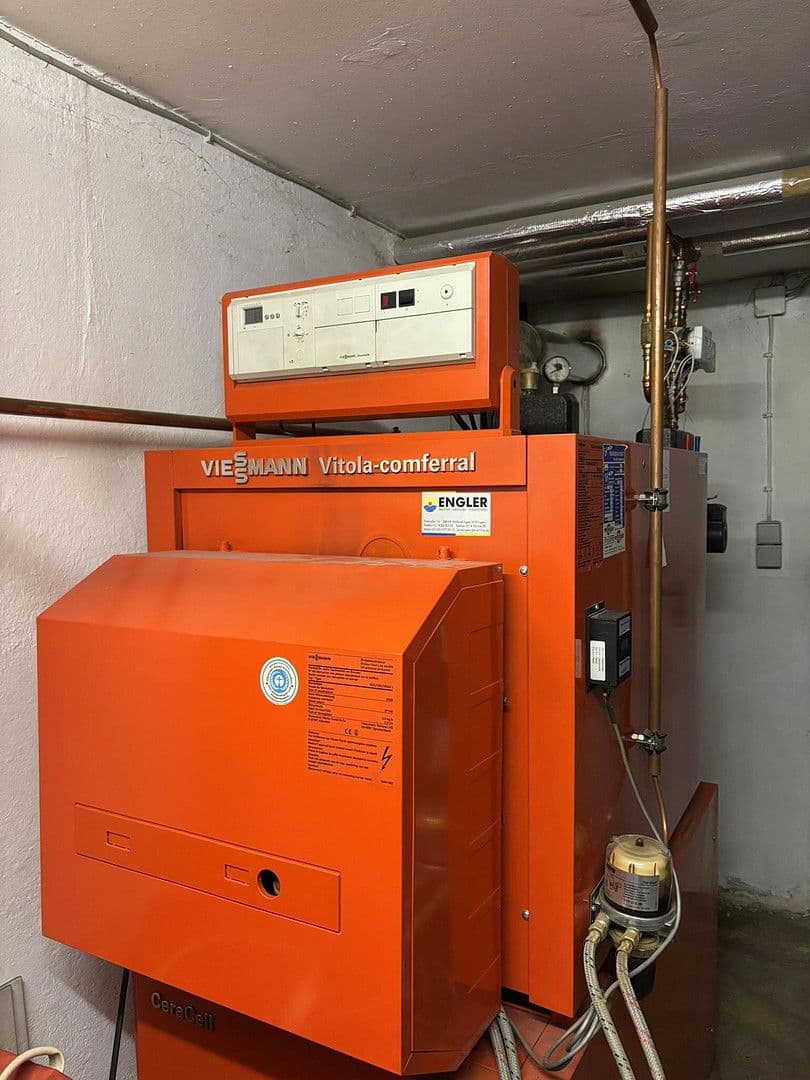 Prodej domu 170 m², pozemek 321 m², Kirchstrasse 1, Reichenbach am Heuberg, Bádensko-Württembersko Prodej domu 170 m², pozemek 321 m², Kirchstrasse 1, Reichenbach am Heuberg, Bádensko-Württembersko