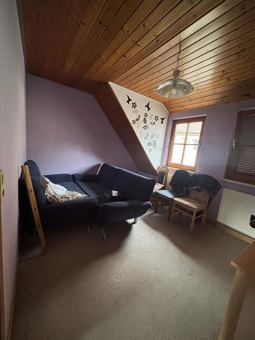 Prodej domu 170 m², pozemek 321 m², Kirchstrasse 1, Reichenbach am Heuberg, Bádensko-Württembersko Prodej domu 170 m², pozemek 321 m², Kirchstrasse 1, Reichenbach am Heuberg, Bádensko-Württembersko