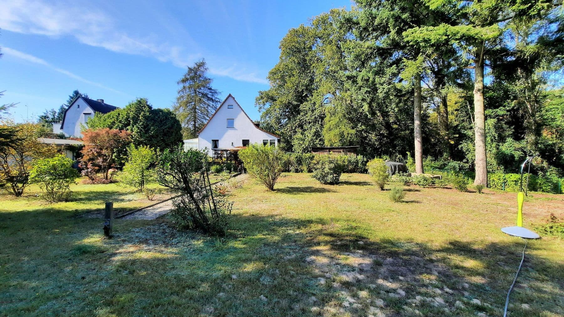 Prodej pozemku 1.102 m², Hohen Neuendorf, Braniborsko Prodej pozemku 1.102 m², Hohen Neuendorf, Braniborsko