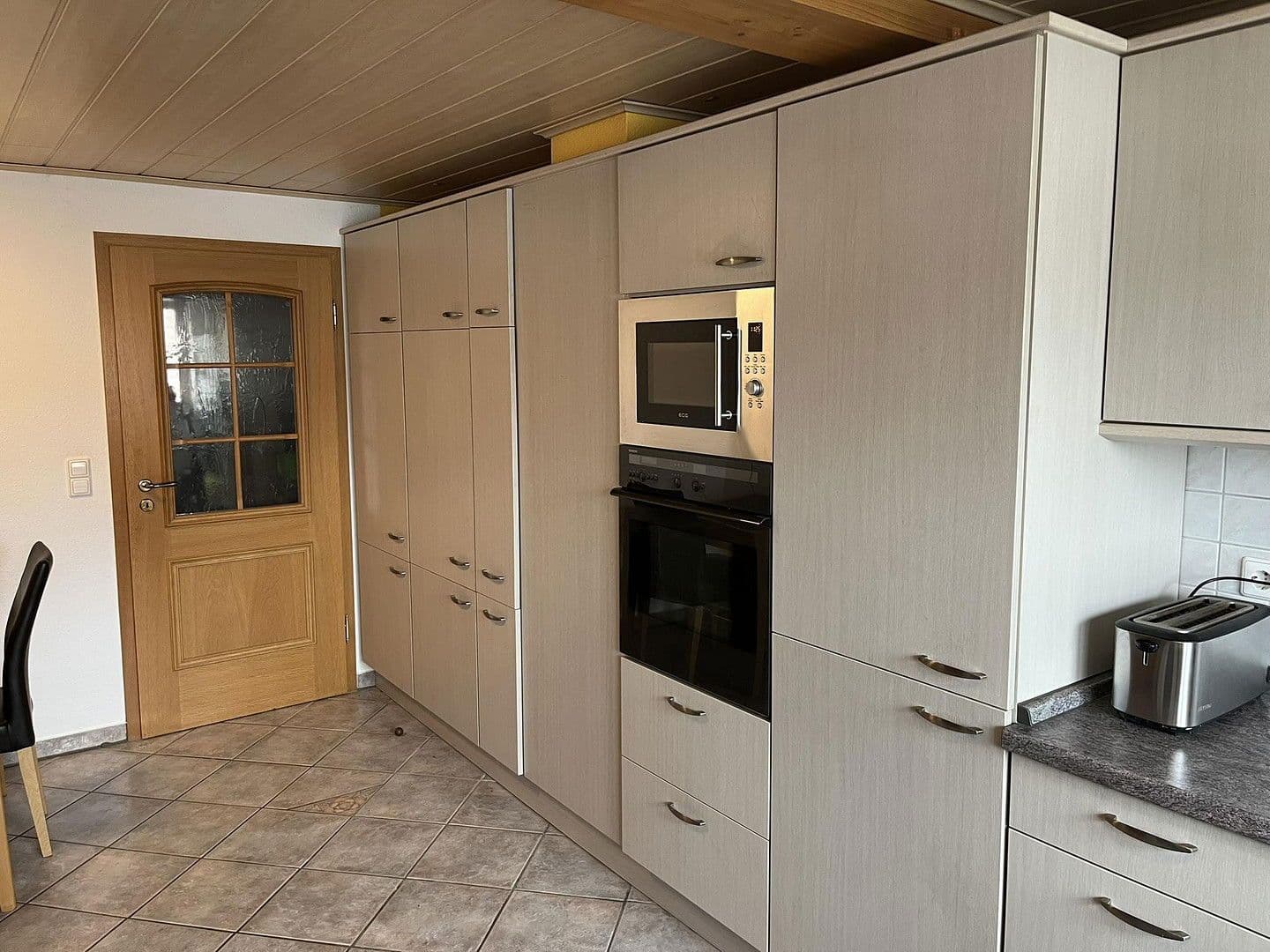 Prodej bytu 5+1 170 m², Rottenburg am Neckar, Bádensko-Württembersko Prodej bytu 5+1 170 m², Rottenburg am Neckar, Bádensko-Württembersko