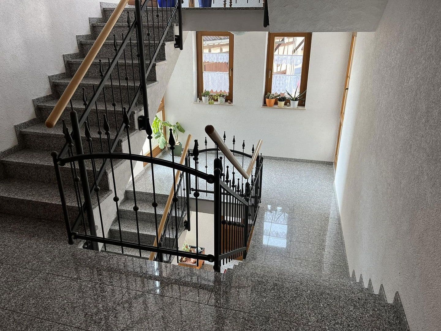 Prodej bytu 5+1 170 m², Rottenburg am Neckar, Bádensko-Württembersko Prodej bytu 5+1 170 m², Rottenburg am Neckar, Bádensko-Württembersko