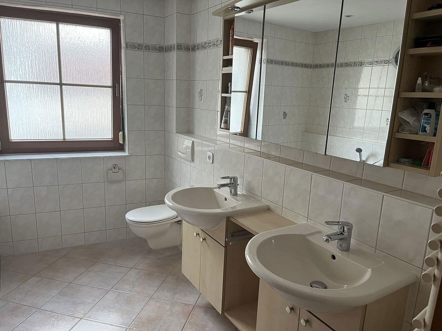 Prodej bytu 5+1 170 m², Rottenburg am Neckar, Bádensko-Württembersko Prodej bytu 5+1 170 m², Rottenburg am Neckar, Bádensko-Württembersko