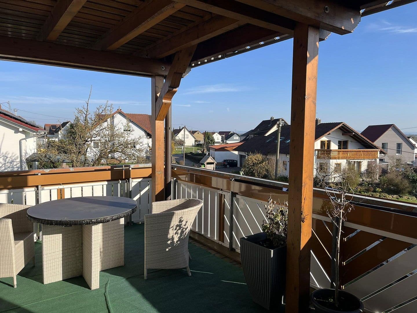 Prodej bytu 5+1 170 m², Rottenburg am Neckar, Bádensko-Württembersko Prodej bytu 5+1 170 m², Rottenburg am Neckar, Bádensko-Württembersko