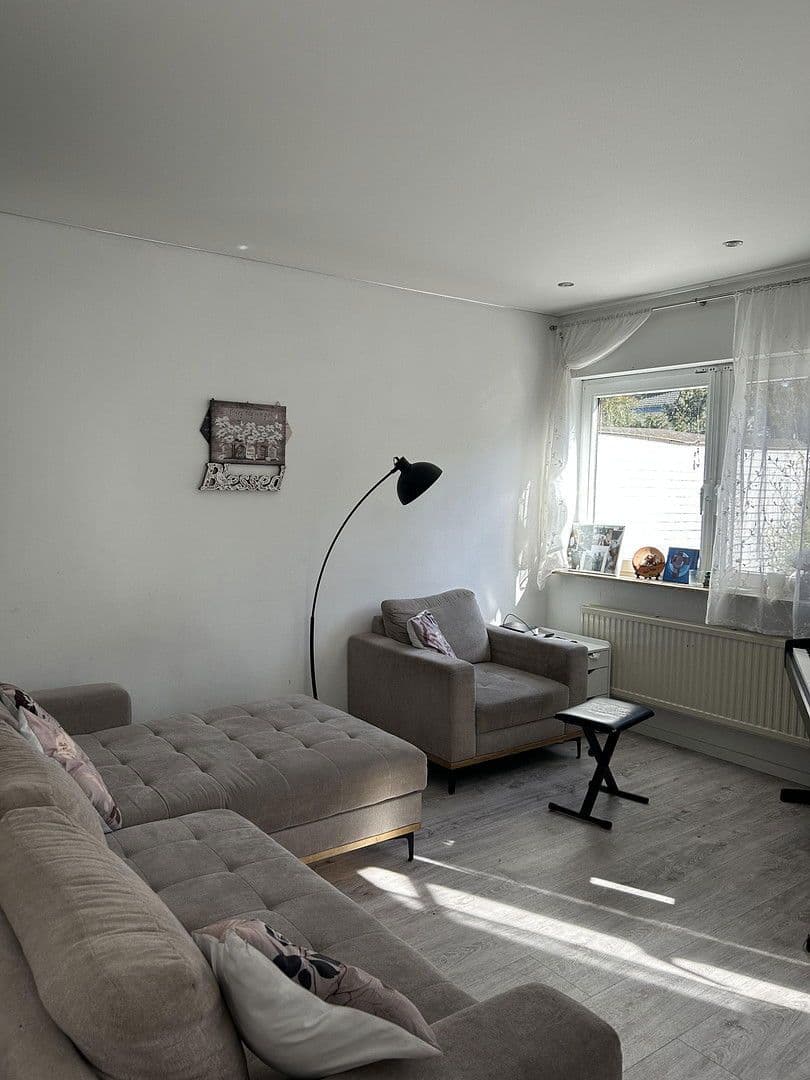 Prodej domu 128 m², pozemek 588 m², Berlin, Berlín Prodej domu 128 m², pozemek 588 m², Berlin, Berlín