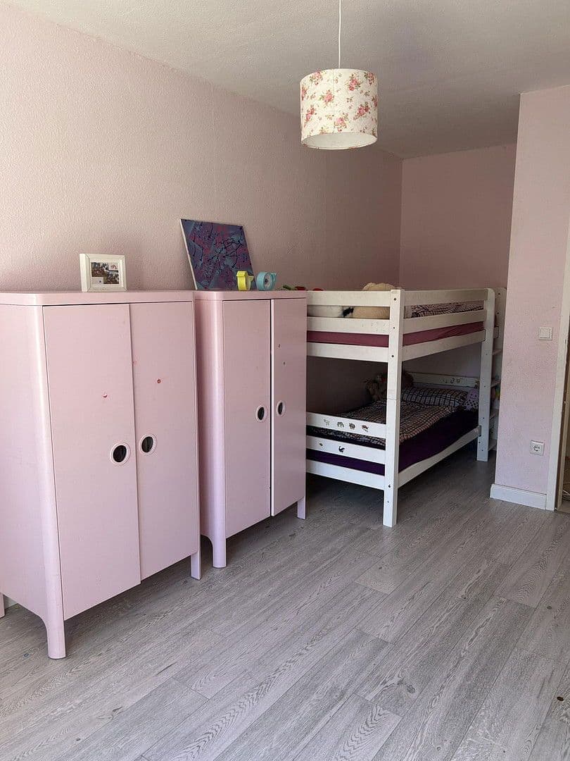 Prodej domu 128 m², pozemek 588 m², Berlin, Berlín Prodej domu 128 m², pozemek 588 m², Berlin, Berlín