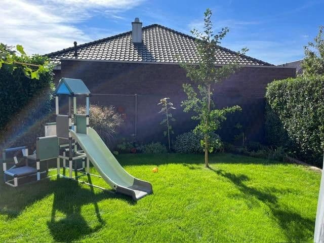 Pronájem domu 145 m², pozemek 290 m², Auf dem Mesch 14 A, Salzbergen, Dolní Sasko Pronájem domu 145 m², pozemek 290 m², Auf dem Mesch 14 A, Salzbergen, Dolní Sasko