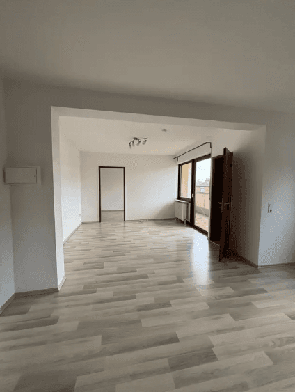 Pronájem bytu 2+1 51 m², Friedrichsdorf, Hessen Pronájem bytu 2+1 51 m², Friedrichsdorf, Hessen