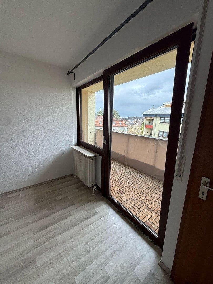 Pronájem bytu 2+1 51 m², Dreieichstr., Friedrichsdorf, Hessen Pronájem bytu 2+1 51 m², Dreieichstr., Friedrichsdorf, Hessen