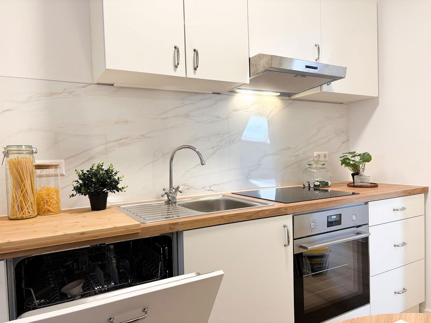 Prodej bytu 4+1 76 m², Pragstr., Stuttgart, Bádensko-Württembersko Prodej bytu 4+1 76 m², Pragstr., Stuttgart, Bádensko-Württembersko