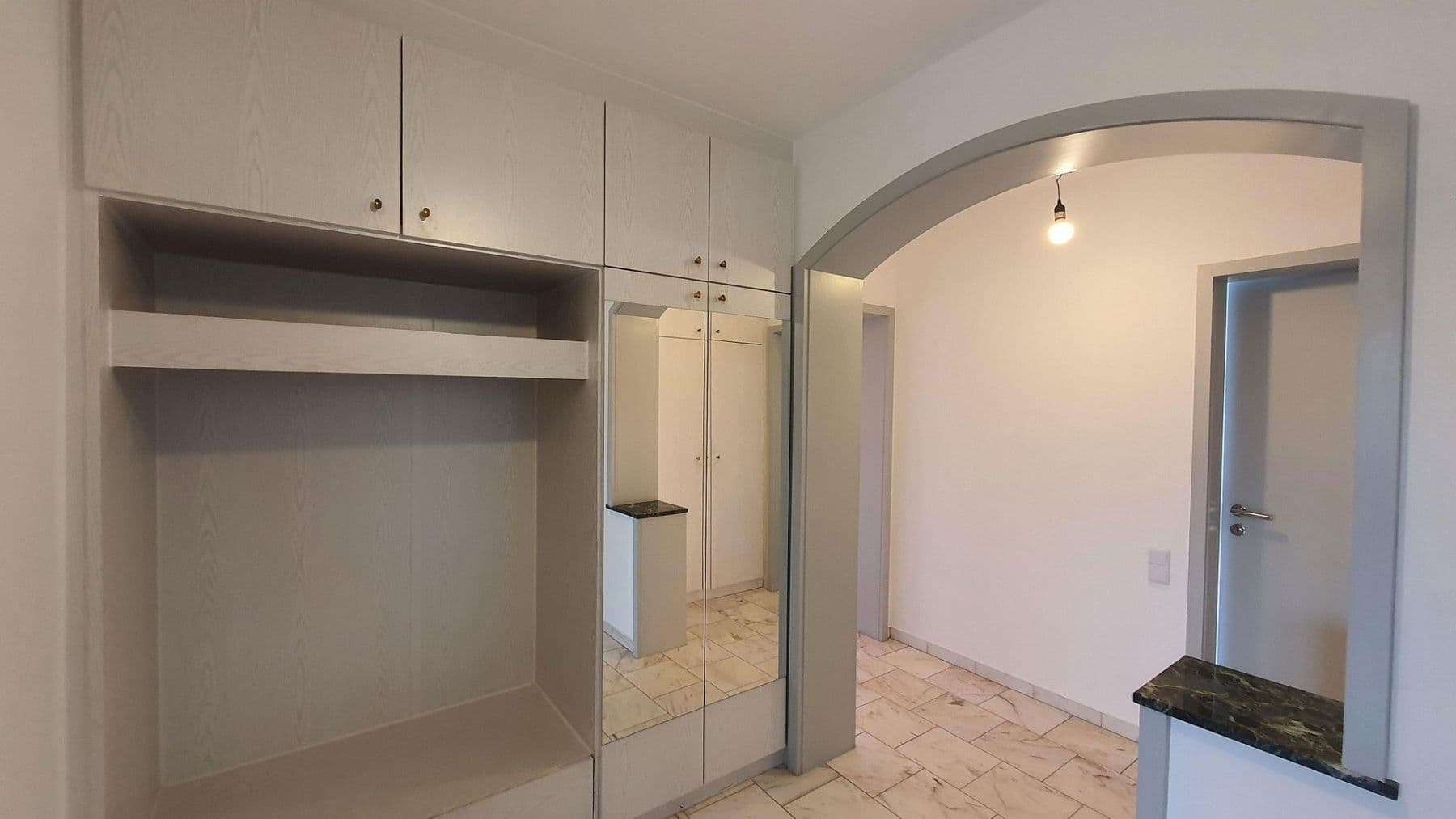 Pronájem bytu 4+kk 130 m², Duisburg, Severní Porýní-Vestfálsko Pronájem bytu 4+kk 130 m², Duisburg, Severní Porýní-Vestfálsko