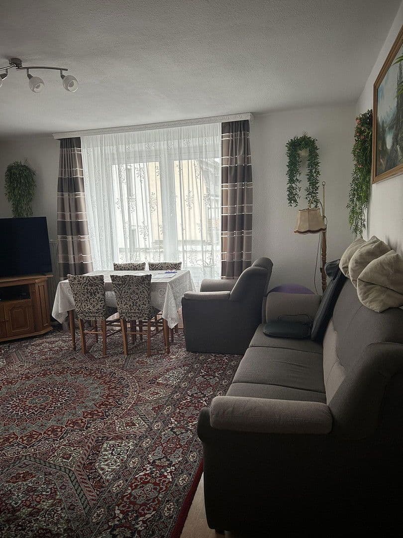 Pronájem bytu 4+1 93 m², Nassau, Porýní-Falc Pronájem bytu 4+1 93 m², Nassau, Porýní-Falc