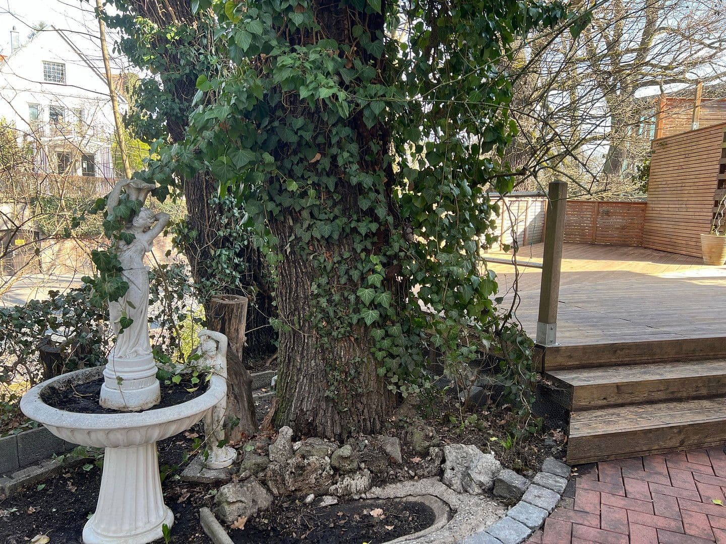 Prodej domu 120 m², pozemek 130 m², Nürnberg, Bavorsko Prodej domu 120 m², pozemek 130 m², Nürnberg, Bavorsko