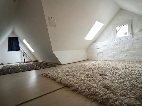 Prodej domu 120 m², pozemek 130 m², Nürnberg, Bavorsko Prodej domu 120 m², pozemek 130 m², Nürnberg, Bavorsko