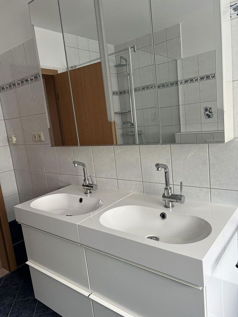 Prodej bytu 5+1 121 m², Mühlheim am Main, Hessen Prodej bytu 5+1 121 m², Mühlheim am Main, Hessen