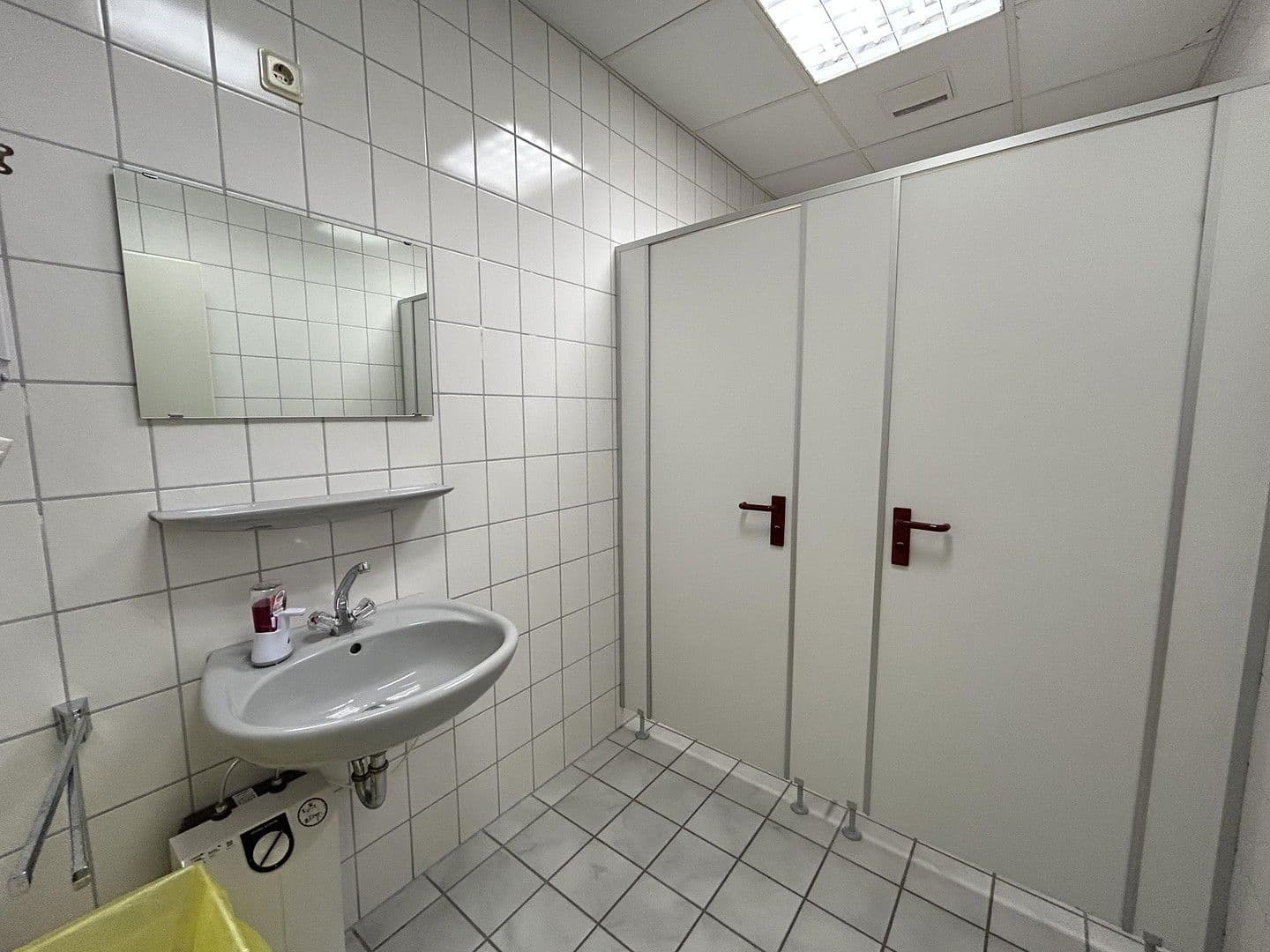 Pronájem kanceláře 577 m², Stuttgarter Straße 41, Pforzheim, Bádensko-Württembersko Pronájem kanceláře 577 m², Stuttgarter Straße 41, Pforzheim, Bádensko-Württembersko