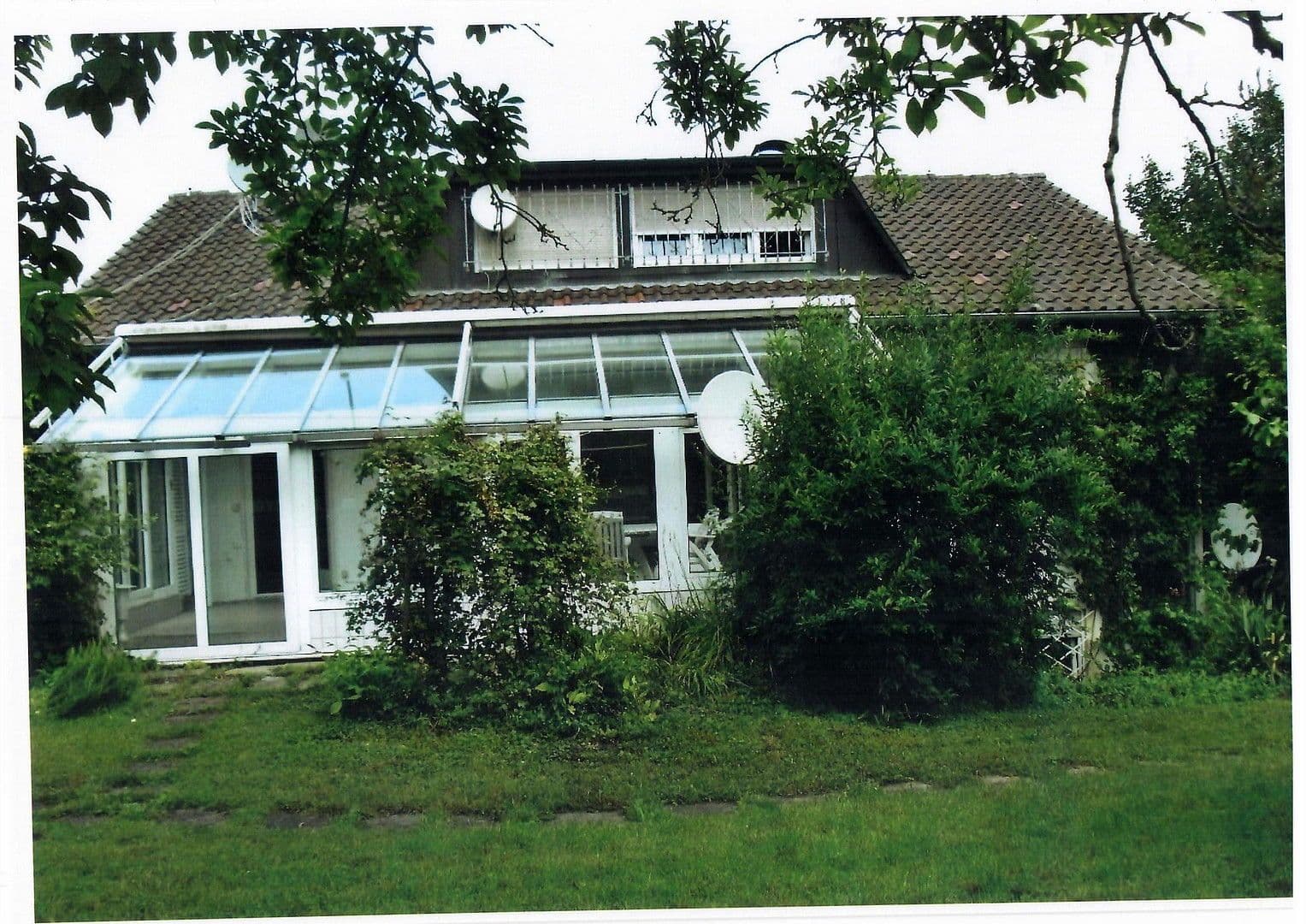 Prodej domu 244 m², pozemek 499 m², Korntal-Münchingen, Bádensko-Württembersko Prodej domu 244 m², pozemek 499 m², Korntal-Münchingen, Bádensko-Württembersko