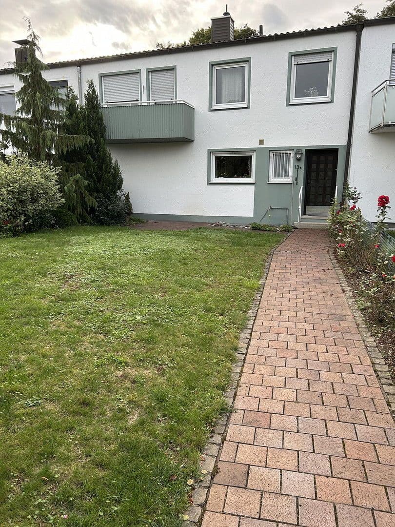 Prodej domu 125 m², pozemek 281 m², Augsburg, Bavorsko Prodej domu 125 m², pozemek 281 m², Augsburg, Bavorsko