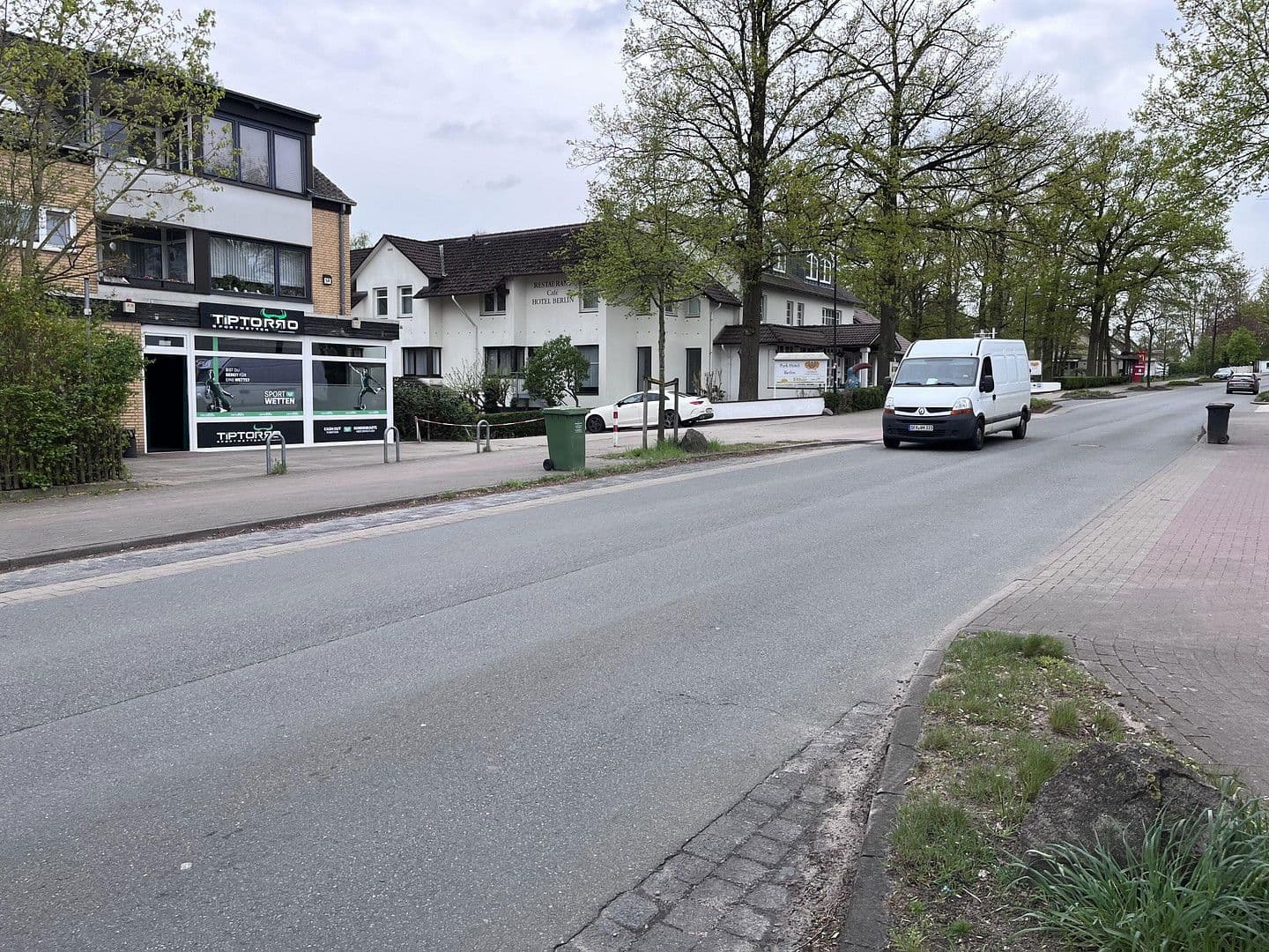 Prodej domu 760 m², pozemek 1.300 m², Düshorner str 5a, Bad Fallingbostel, Dolní Sasko Prodej domu 760 m², pozemek 1.300 m², Düshorner str 5a, Bad Fallingbostel, Dolní Sasko
