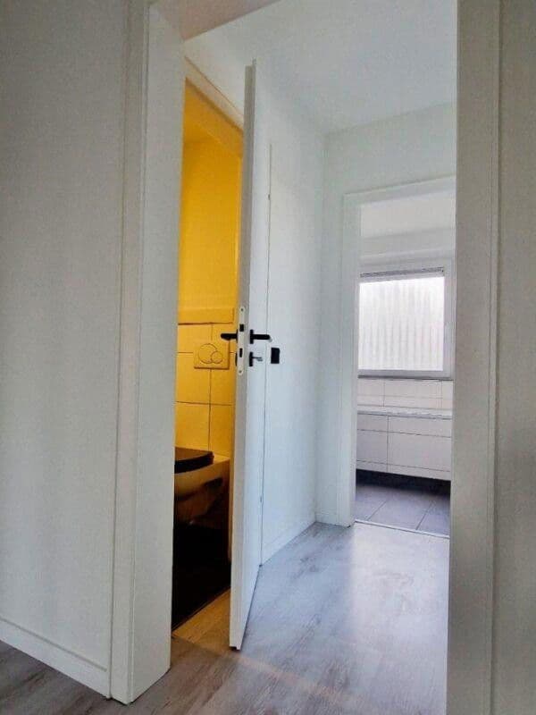 Prodej bytu 4+1 84 m², Hamburg, Hamburg Prodej bytu 4+1 84 m², Hamburg, Hamburg