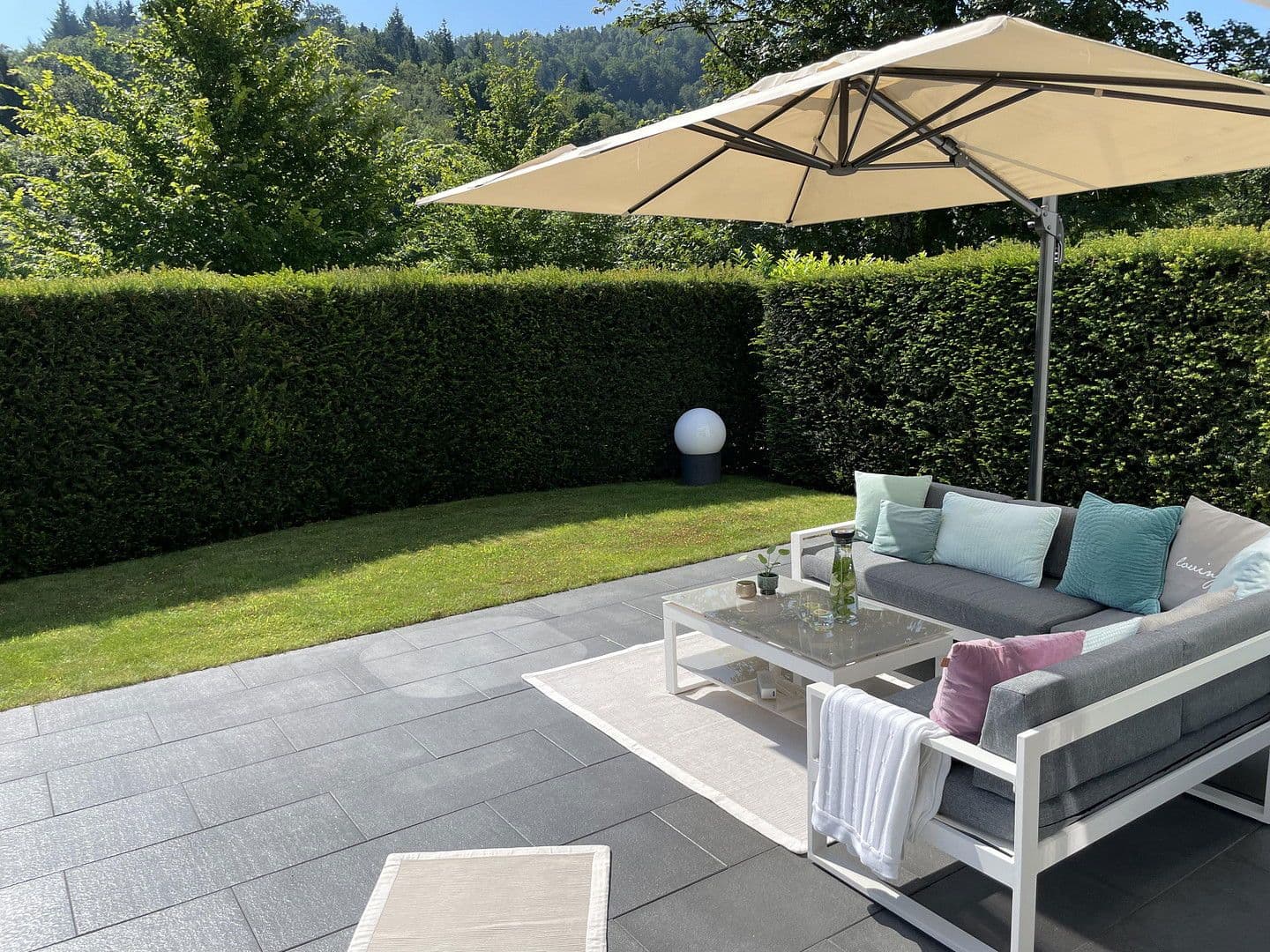 Prodej domu 232 m², pozemek 327 m², Baden-Baden, Bádensko-Württembersko Prodej domu 232 m², pozemek 327 m², Baden-Baden, Bádensko-Württembersko