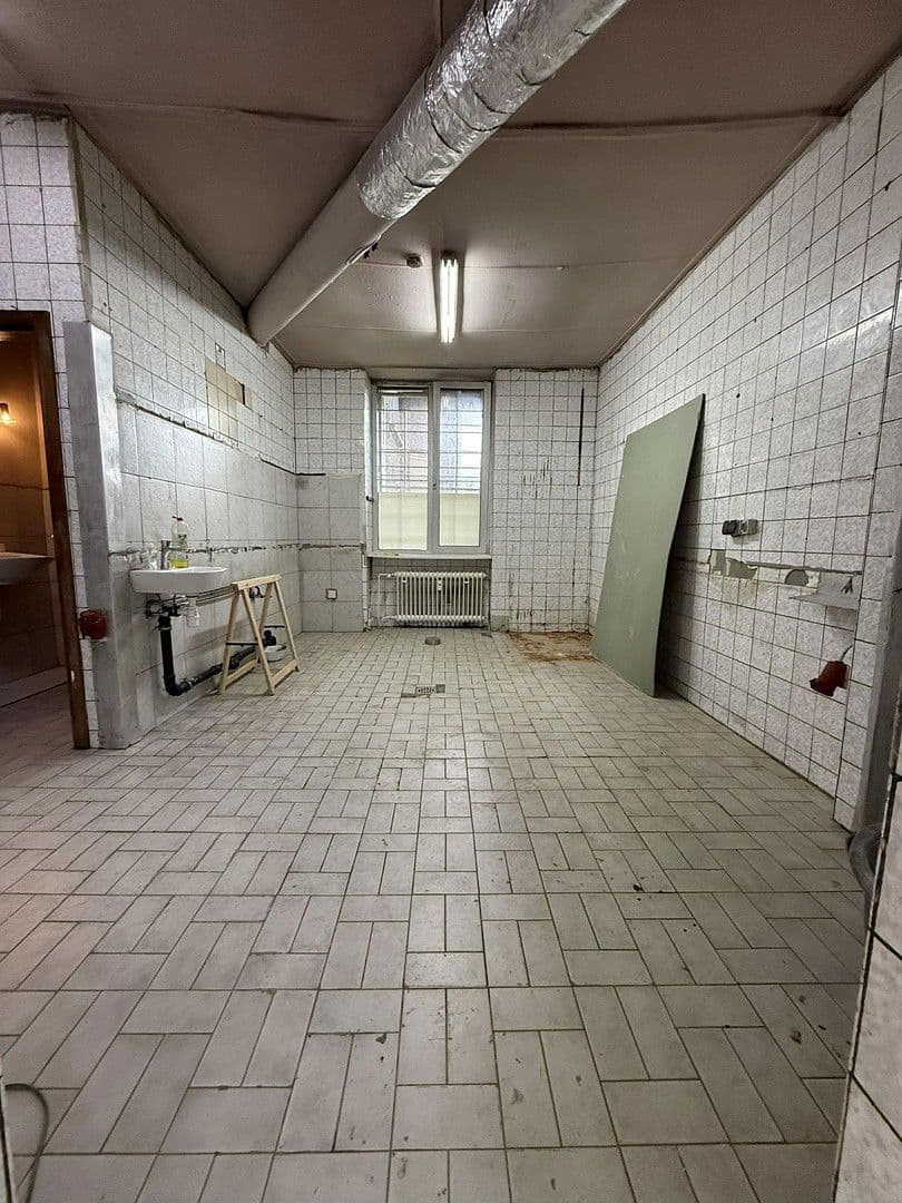 Pronájem nebytového prostoru 75 m², Steeler Straße 501, Essen, Severní Porýní-Vestfálsko Pronájem nebytového prostoru 75 m², Steeler Straße 501, Essen, Severní Porýní-Vestfálsko