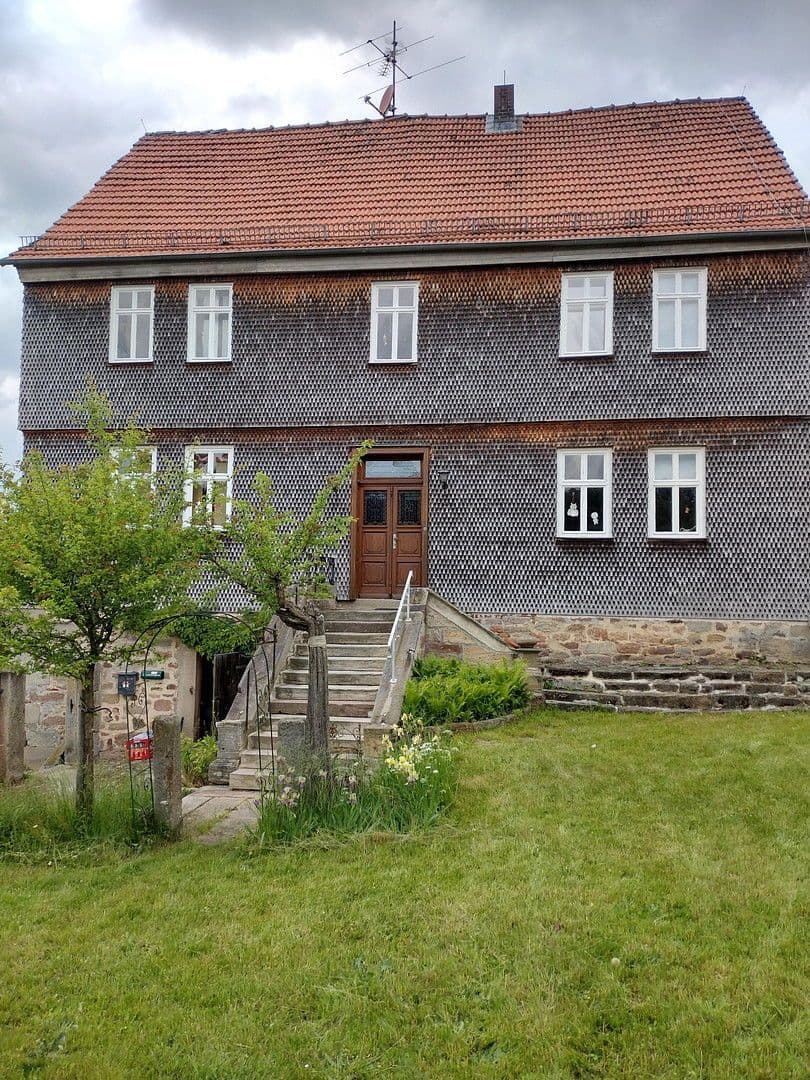 Prodej domu 225 m², pozemek 1.338 m², Kalbach, Hessen Prodej domu 225 m², pozemek 1.338 m², Kalbach, Hessen