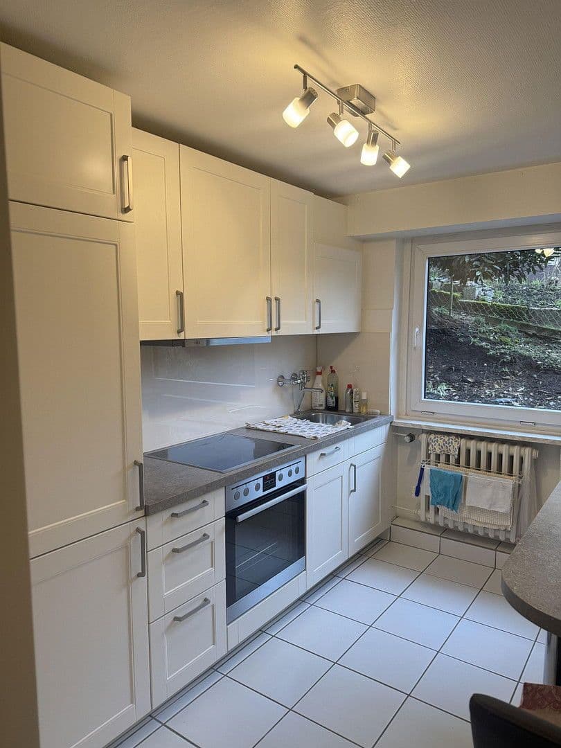 Pronájem bytu 2+1 55 m², Solingen, Severní Porýní-Vestfálsko Pronájem bytu 2+1 55 m², Solingen, Severní Porýní-Vestfálsko