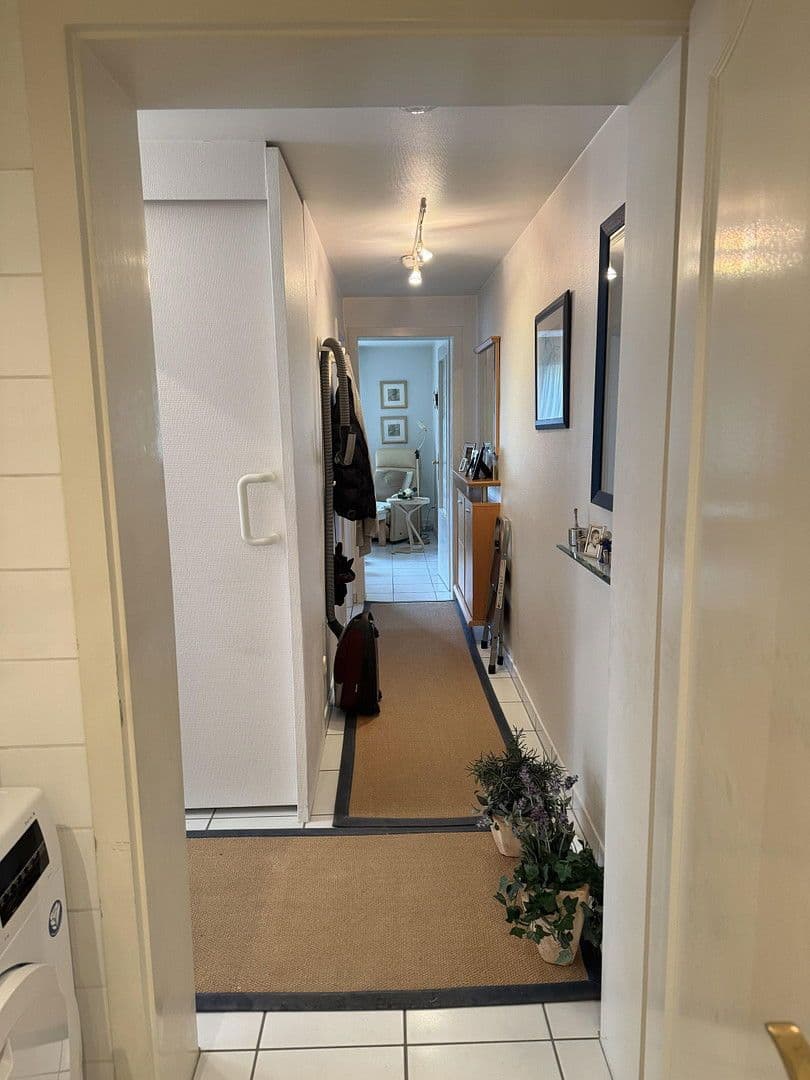 Pronájem bytu 2+1 55 m², Solingen, Severní Porýní-Vestfálsko Pronájem bytu 2+1 55 m², Solingen, Severní Porýní-Vestfálsko