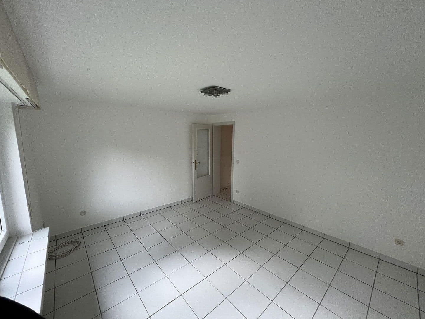 Pronájem bytu 2+1 55 m², Solingen, Severní Porýní-Vestfálsko Pronájem bytu 2+1 55 m², Solingen, Severní Porýní-Vestfálsko