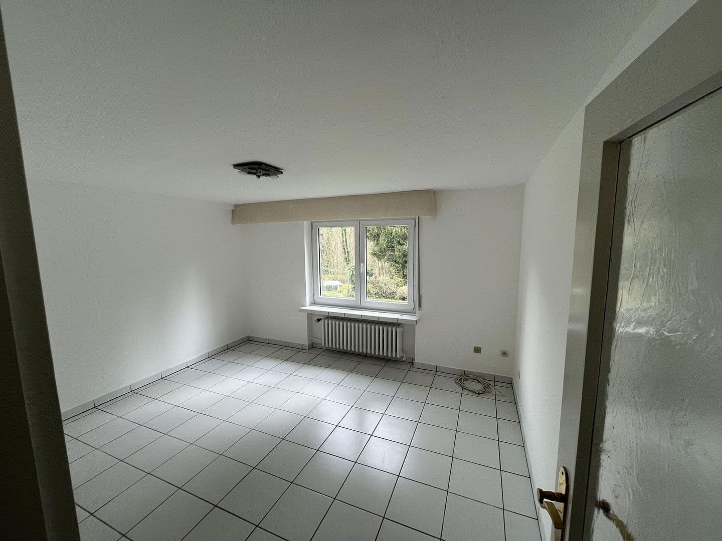 Pronájem bytu 2+1 55 m², Solingen, Severní Porýní-Vestfálsko Pronájem bytu 2+1 55 m², Solingen, Severní Porýní-Vestfálsko