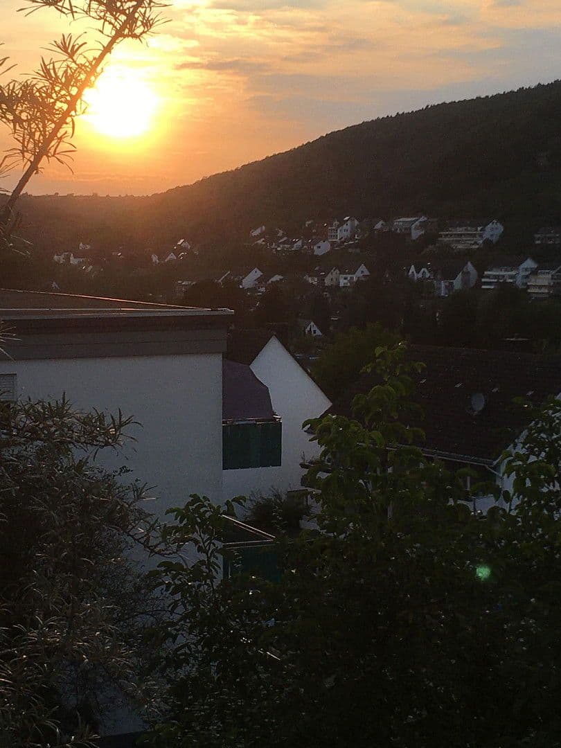 Pronájem bytu 1+1 38 m², Fürst-Äbtissinnen Str.4, Bad Breisig, Porýní-Falc Pronájem bytu 1+1 38 m², Fürst-Äbtissinnen Str.4, Bad Breisig, Porýní-Falc