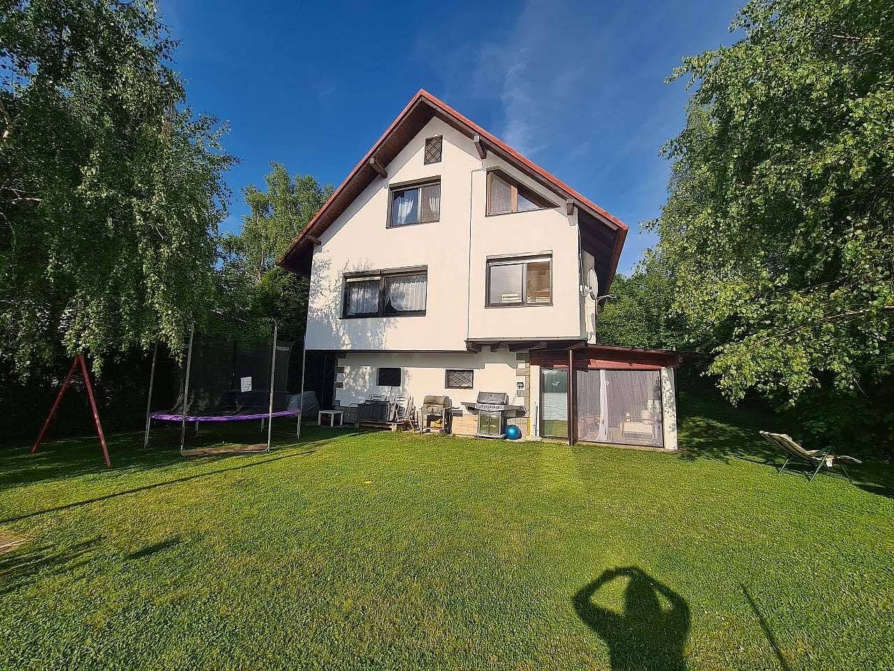 Pronájem chaty, chalupy, Hluboká nad Vltavou, Jihočeský kraj Pronájem chaty, chalupy, Hluboká nad Vltavou, Jihočeský kraj