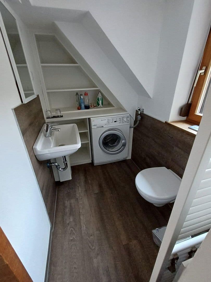 Prodej domu 186 m², pozemek 12.000 m², Gütenbach, Bádensko-Württembersko Prodej domu 186 m², pozemek 12.000 m², Gütenbach, Bádensko-Württembersko