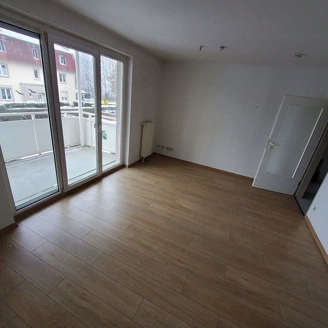 Pronájem bytu 2+1 47 m², Birkenallee 8, Dessau-Roßlau, Sasko-Anhaltsko Pronájem bytu 2+1 47 m², Birkenallee 8, Dessau-Roßlau, Sasko-Anhaltsko