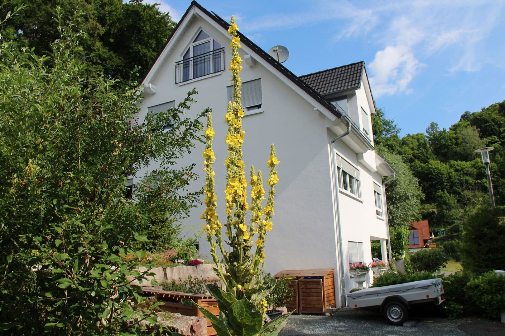 Prodej domu 198 m², pozemek 680 m², Egloffstein, Bavorsko Prodej domu 198 m², pozemek 680 m², Egloffstein, Bavorsko