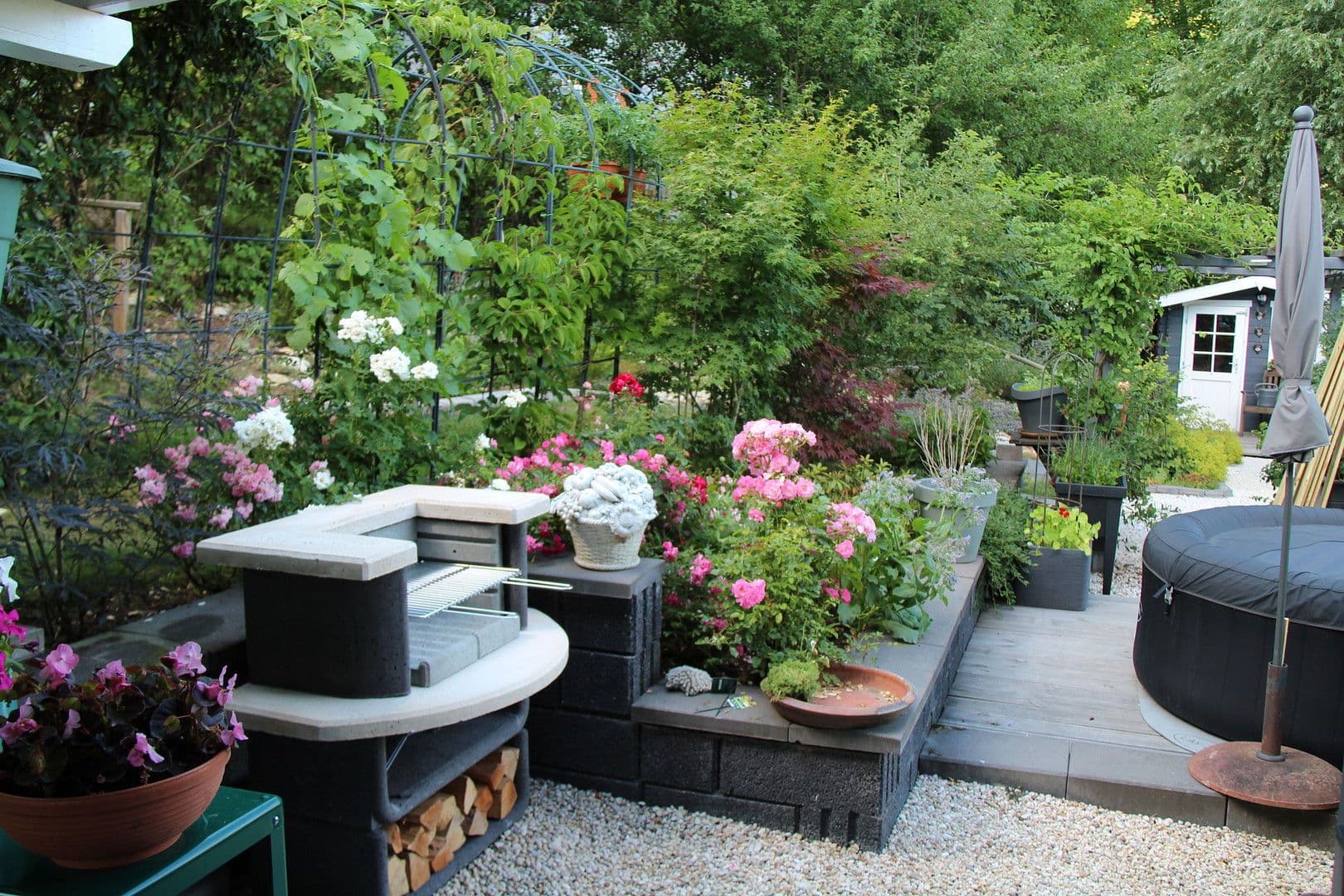 Prodej domu 198 m², pozemek 680 m², Egloffstein, Bavorsko Prodej domu 198 m², pozemek 680 m², Egloffstein, Bavorsko