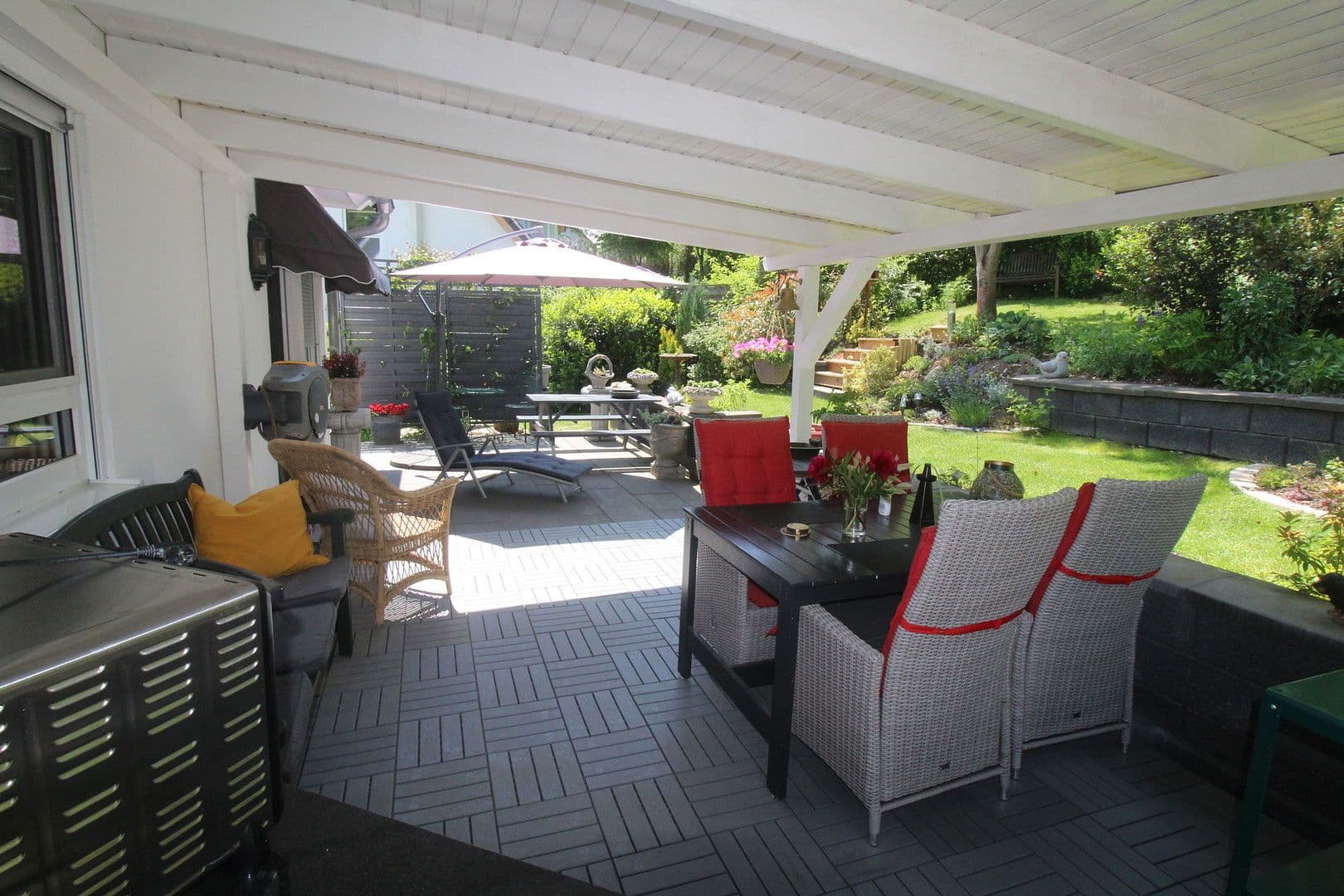 Prodej domu 198 m², pozemek 680 m², Egloffstein, Bavorsko Prodej domu 198 m², pozemek 680 m², Egloffstein, Bavorsko