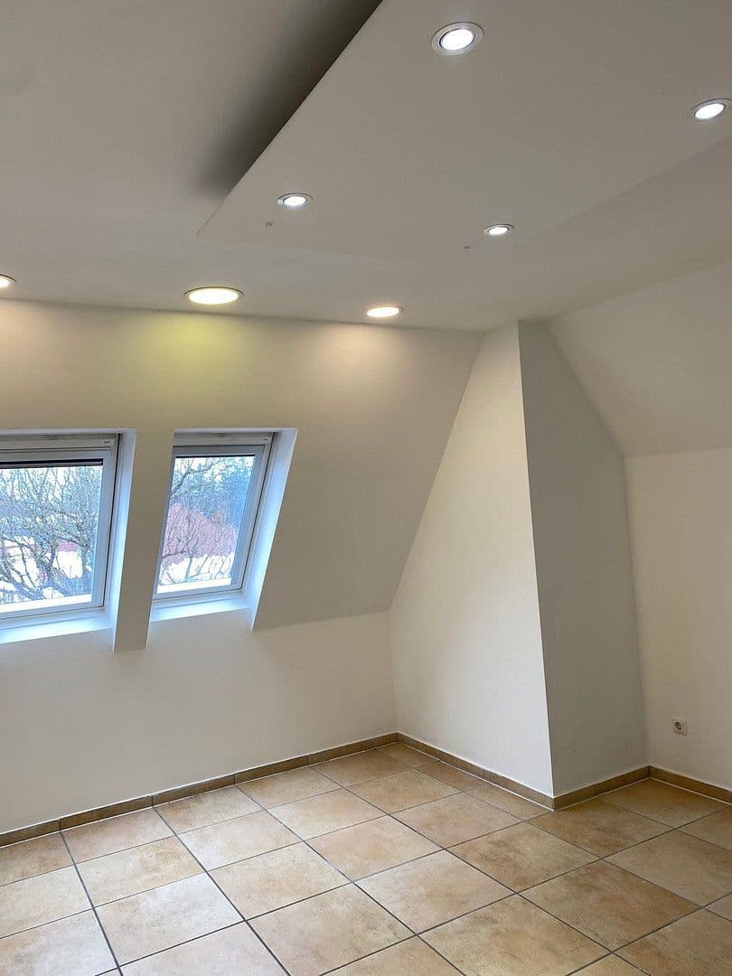 Pronájem bytu 6+1 177 m², Augsburg, Bavorsko Pronájem bytu 6+1 177 m², Augsburg, Bavorsko