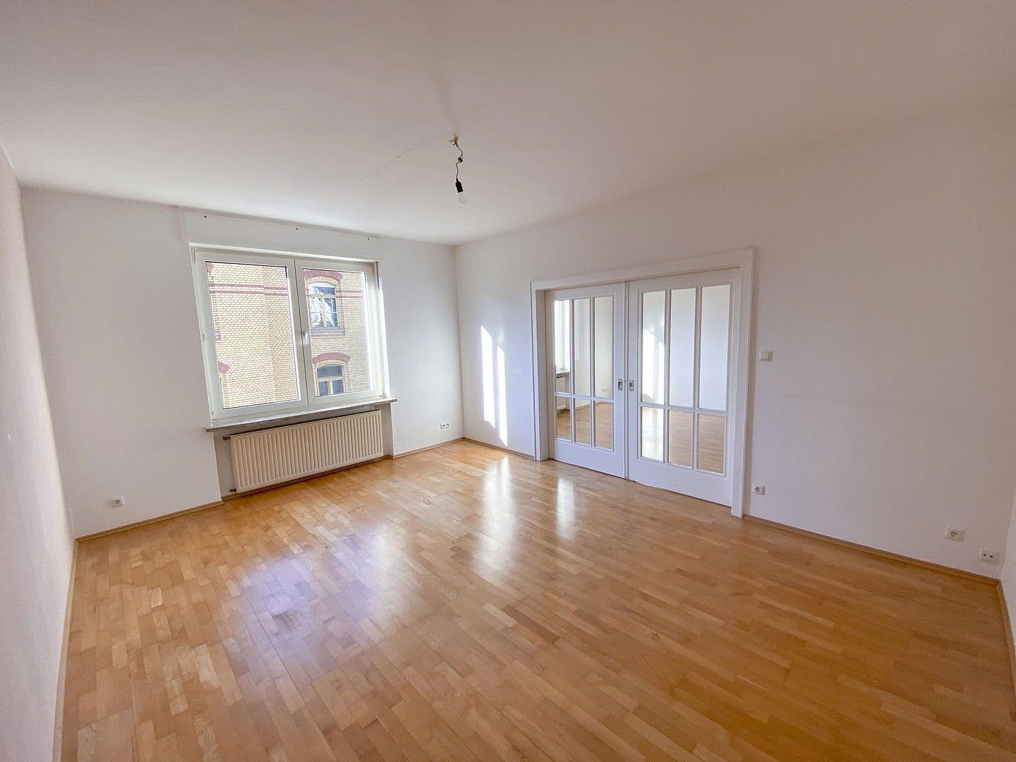 Pronájem bytu 4+1 120 m², Koblenz, Porýní-Falc Pronájem bytu 4+1 120 m², Koblenz, Porýní-Falc
