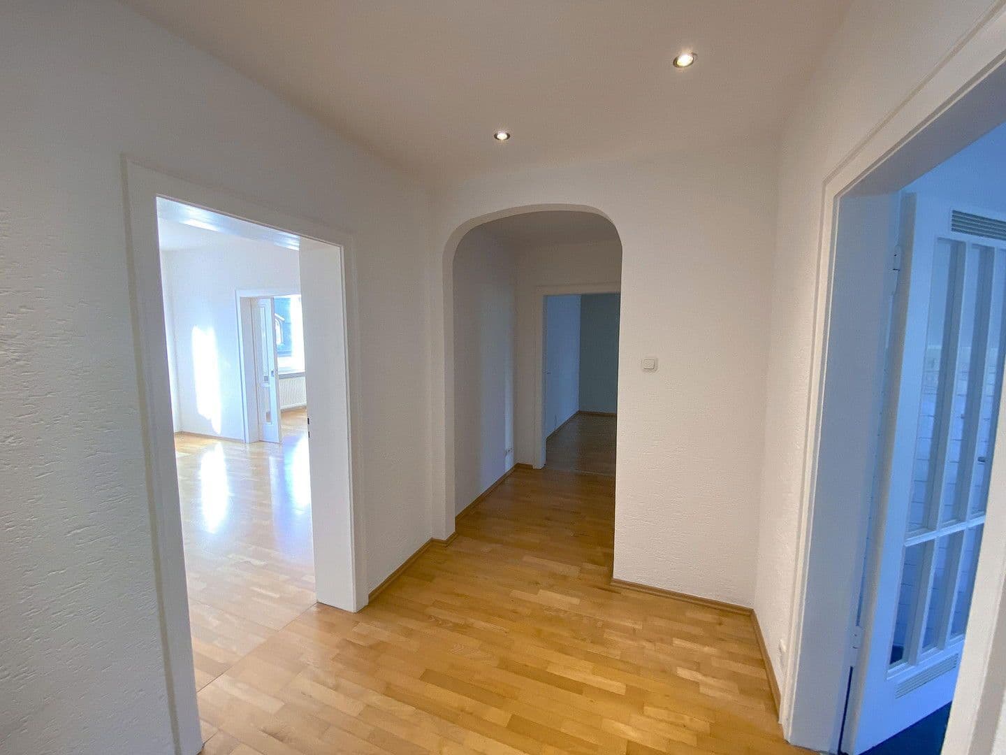 Pronájem bytu 4+1 120 m², Koblenz, Porýní-Falc Pronájem bytu 4+1 120 m², Koblenz, Porýní-Falc