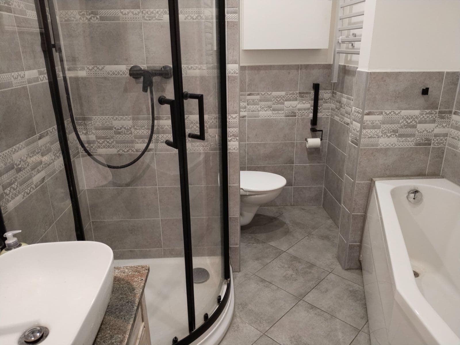 Prodej bytu 2+1 46 m², V křovinách, Praha, Praha Prodej bytu 2+1 46 m², V křovinách, Praha, Praha