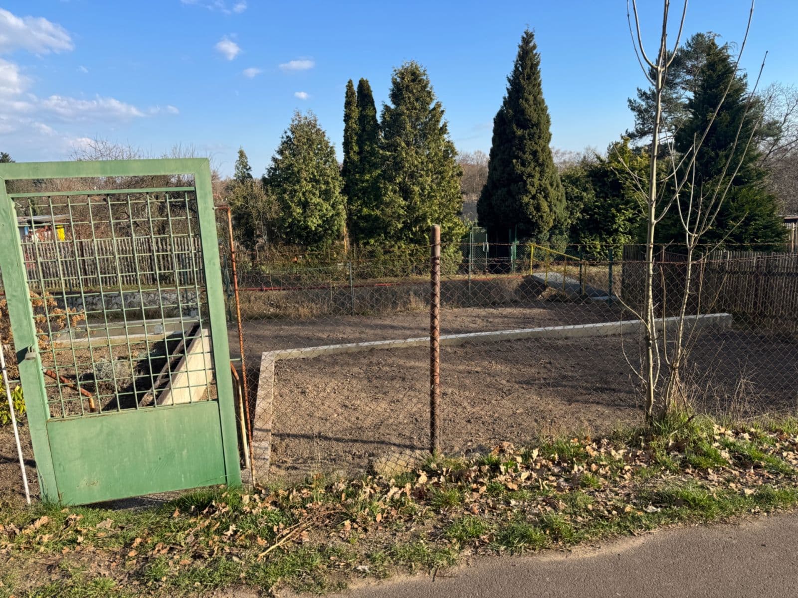 Prodej pozemku 245 m², Litvínov, Ústecký kraj Prodej pozemku 245 m², Litvínov, Ústecký kraj