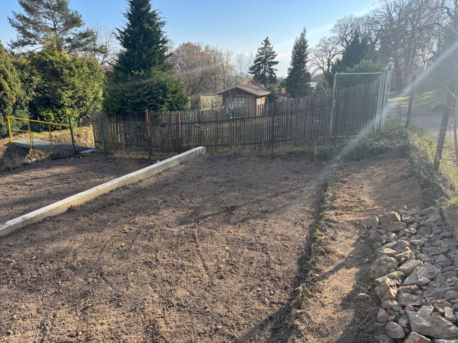 Prodej pozemku 245 m², Litvínov, Ústecký kraj Prodej pozemku 245 m², Litvínov, Ústecký kraj