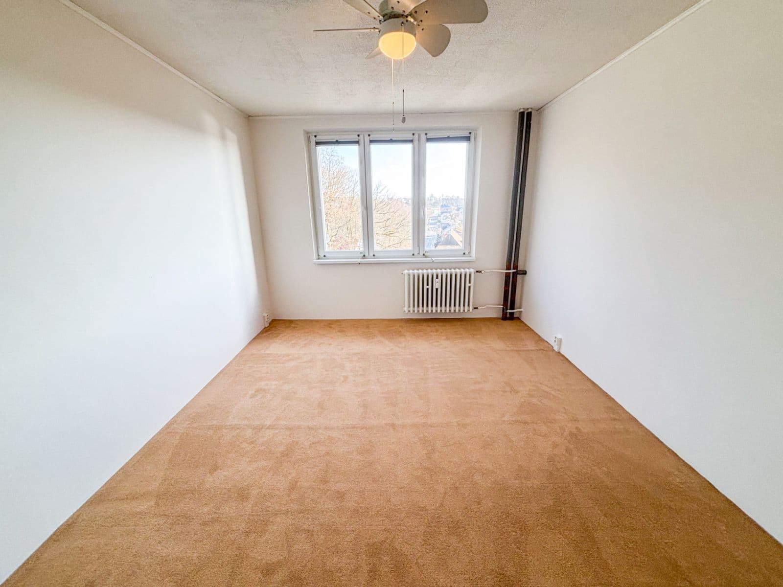 Pronájem bytu 2+1 51 m², Nemocniční, Aš, Karlovarský kraj Pronájem bytu 2+1 51 m², Nemocniční, Aš, Karlovarský kraj